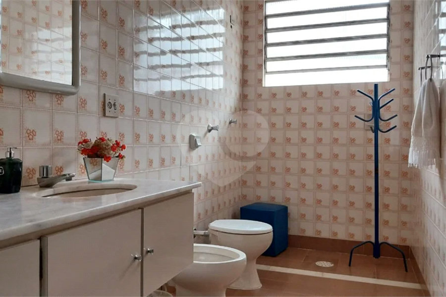 Venda Casa / Comercial - no Bairro Cidade Jardim em Piracicaba-SP