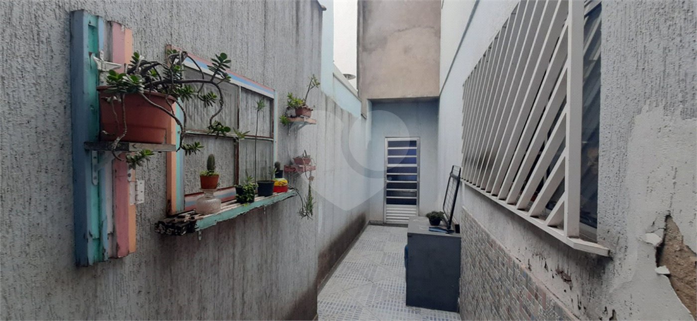Sobrado à venda com 4 quartos, sendo 1 suíte,  em Tremembé, São Paulo, SP