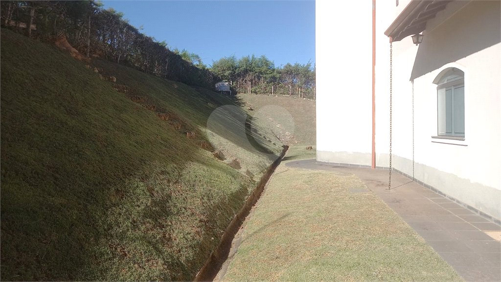 Casa à venda com 3 quartos, sendo 1 suíte, em Alpes D'ouro, Bom Jesus dos Perdões, SP