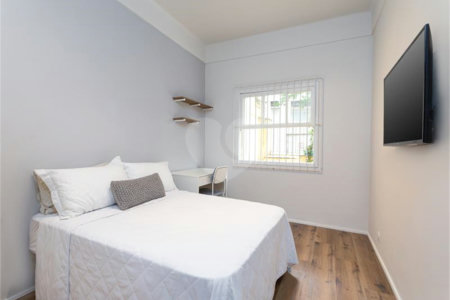Apartamento à venda com 4 quartos, sendo 1 suíte, em Pinheiros, São Paulo, SP