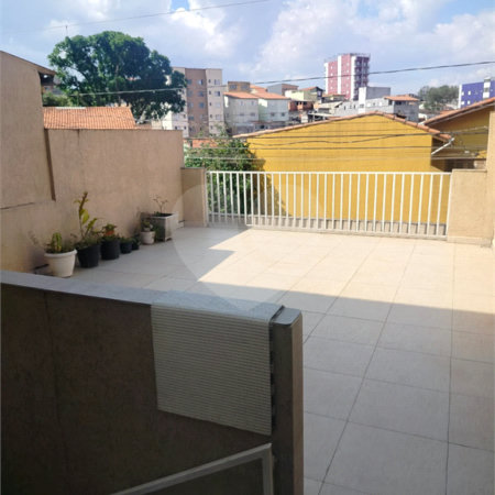 Sobrado à venda com 2 quartos em Jardim Santa Rosa, Taboão da Serra, SP