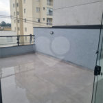 Sobrado à venda com 3 quartos, sendo 1 suíte, em Vila São Paulo, São Paulo, SP