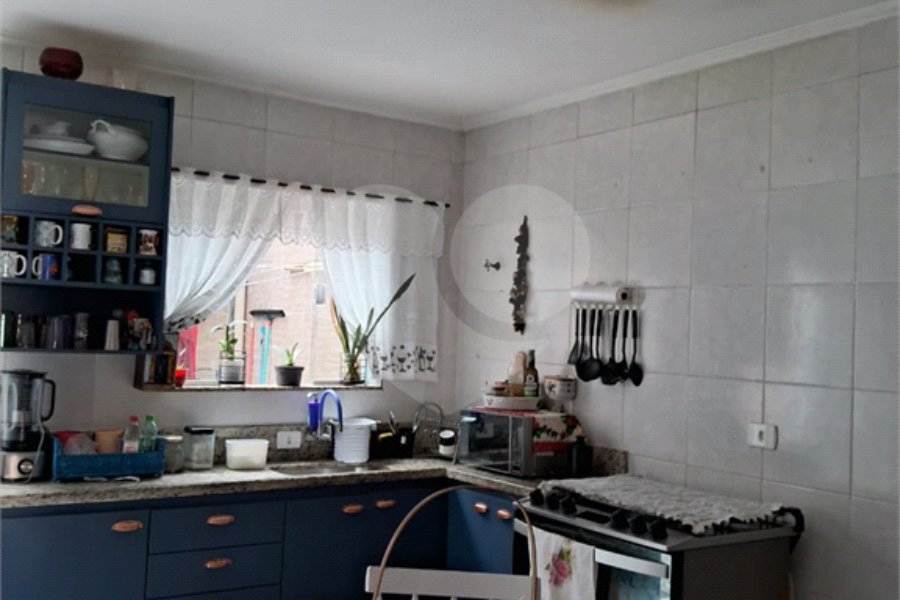 Sobrado à venda com 2 quartos em Tremembé, São Paulo, SP