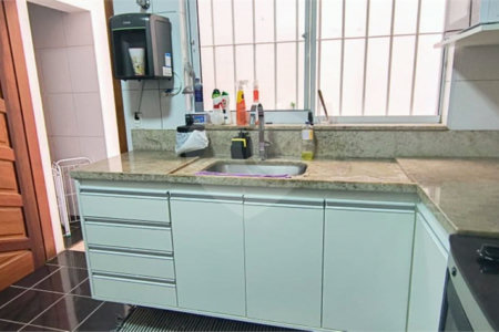 Sobrado à venda com 3 quartos, sendo 1 suíte, em Vila Butantã, São Paulo, SP