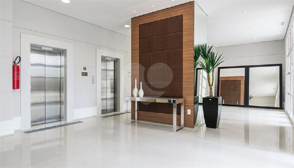 Apartamento à venda com 2 quartos, sendo 1 suíte, em Jardim Flor da Montanha, Guarulhos, SP