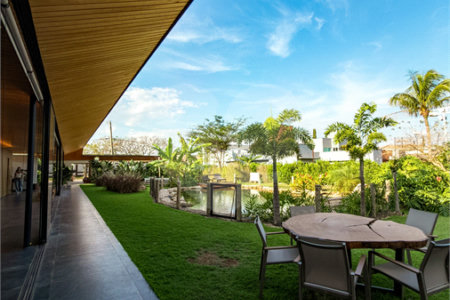 Casa à venda com 3 suítes no condomínio Primavera, Salto - SP