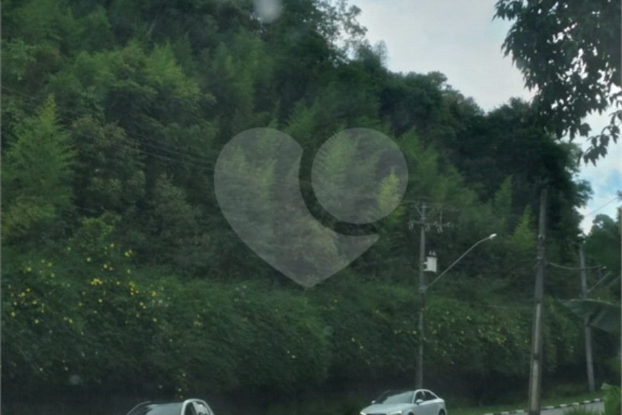 Terreno à venda no condomínio Cantareira, Mairiporã - SP