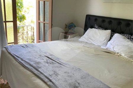 Casa em condomínio à venda com 3 quartos, sendo 2 suítes, em Caravelas, Armação dos Búzios, RJ