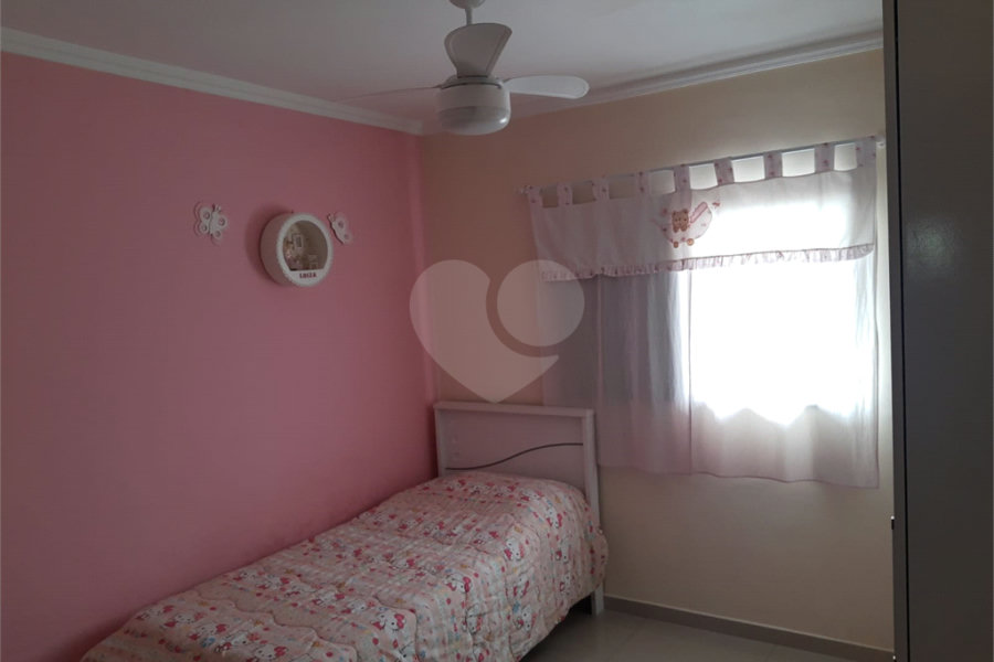 Casa à venda com 2 quartos no condomínio Vila Dionisia, São Paulo - SP