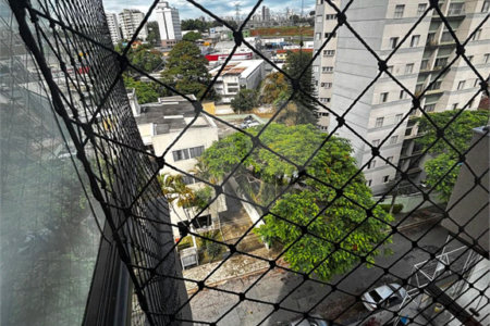 Apartamento à venda com 3 quartos, sendo 1 suíte,  em Jardim Oswaldo Cruz, São José dos Campos, SP