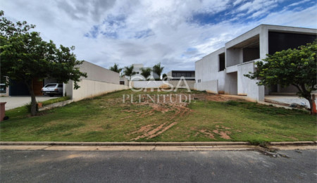 Terreno em condomínio à venda em Alphaville Nova Esplanada 3, Votorantim, SP