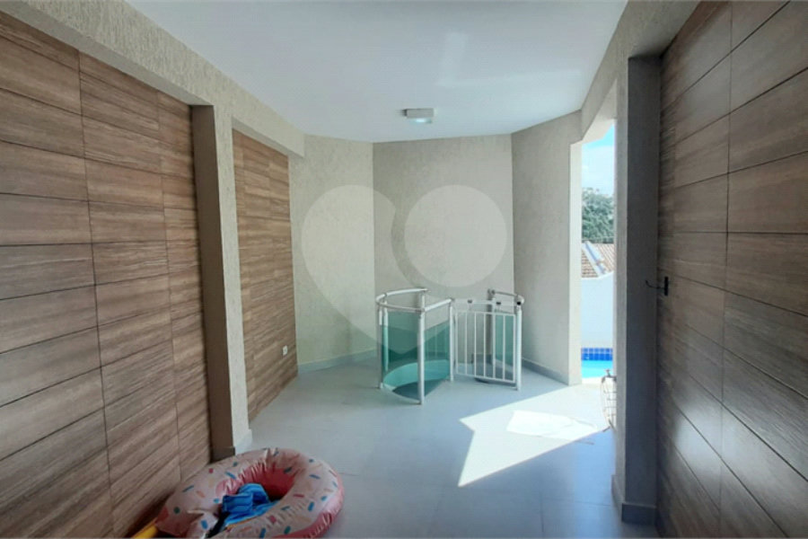 Sobrado à venda com 4 quartos, sendo 2 suítes, em Tucuruvi, São Paulo, SP