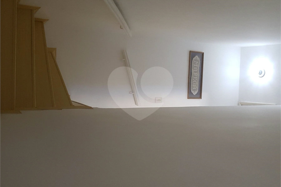 Casa de Vila à venda com 4 quartos, sendo 1 suíte, em Santana, São Paulo, SP