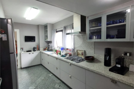 Apartamento à venda com 3 suítes em Santana, São Paulo, SP