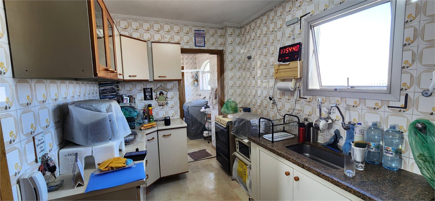 Apartamento à venda com 2 quartos, sendo 1 suíte,  em Vila Regente Feijó, São Paulo, SP