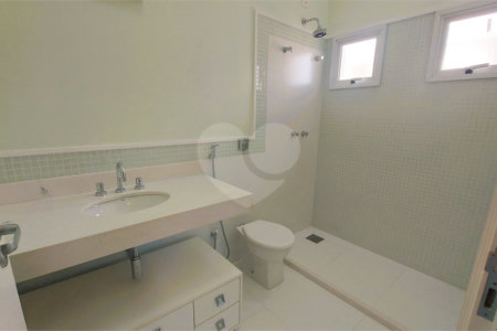 Casa à venda com 3 suítes no condomínio Ângelo Vial, Sorocaba - SP
