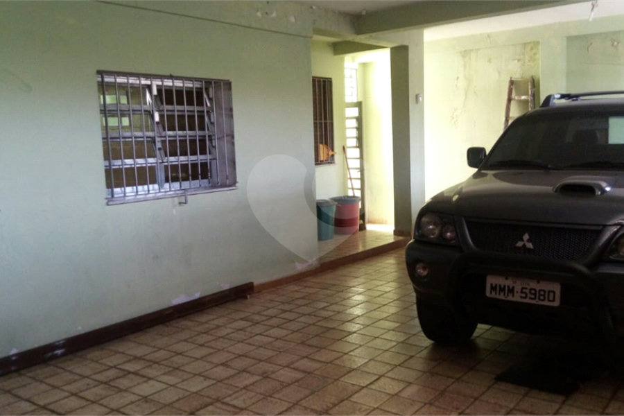 Casa à venda com 3 quartos, sendo 1 suíte, em Santana, São Paulo, SP