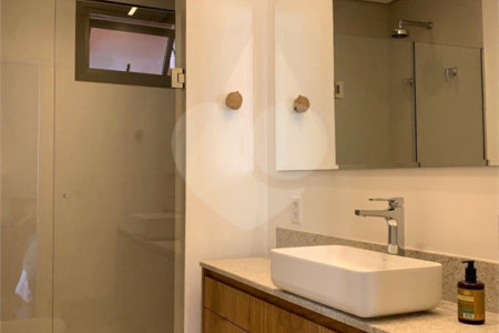 Duplex à venda com 2 suítes em Jardim Londrina, São Paulo, SP