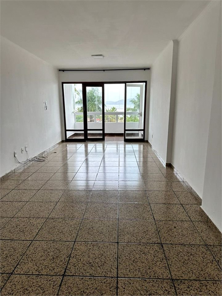 Apartamento Residencial à venda, Itararé, São Vicente - AP0804.
