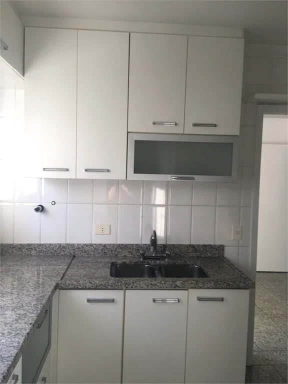 Apartamento à venda com 4 suítes em Vila Suzana, São Paulo, SP