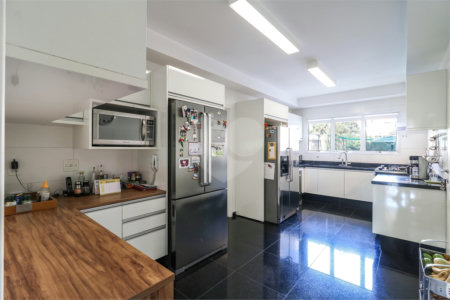 Apartamento à venda com 3 suítes em Perdizes, São Paulo, SP