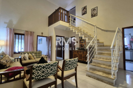 Casa à venda com 3 suítes no condomínio Granja Olga II, Sorocaba - SP