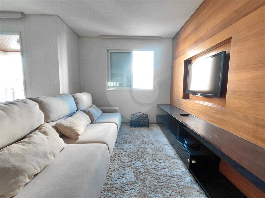 Apartamento à venda com 3 quartos, sendo 1 suíte,  em Vila Romana, São Paulo, SP