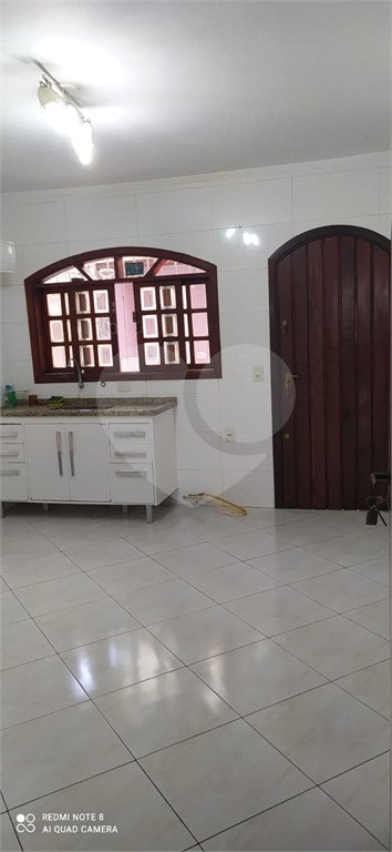 Sobrado à venda com 2 quartos em Tremembé, São Paulo, SP