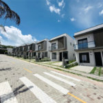 Villagio à venda com 3 suítes em Bosque, Vinhedo, SP