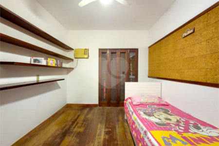 Apartamento à venda com 3 quartos, sendo 1 suíte,  em Lagoa, Rio de Janeiro, RJ