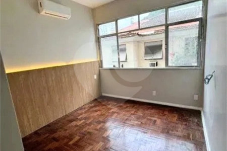 Apartamento à venda com 2 quartos, sendo 1 suíte,  em Ipanema, Rio de Janeiro, RJ