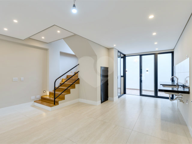Casa de Vila à venda com 2 suítes em Santo Amaro, São Paulo, SP