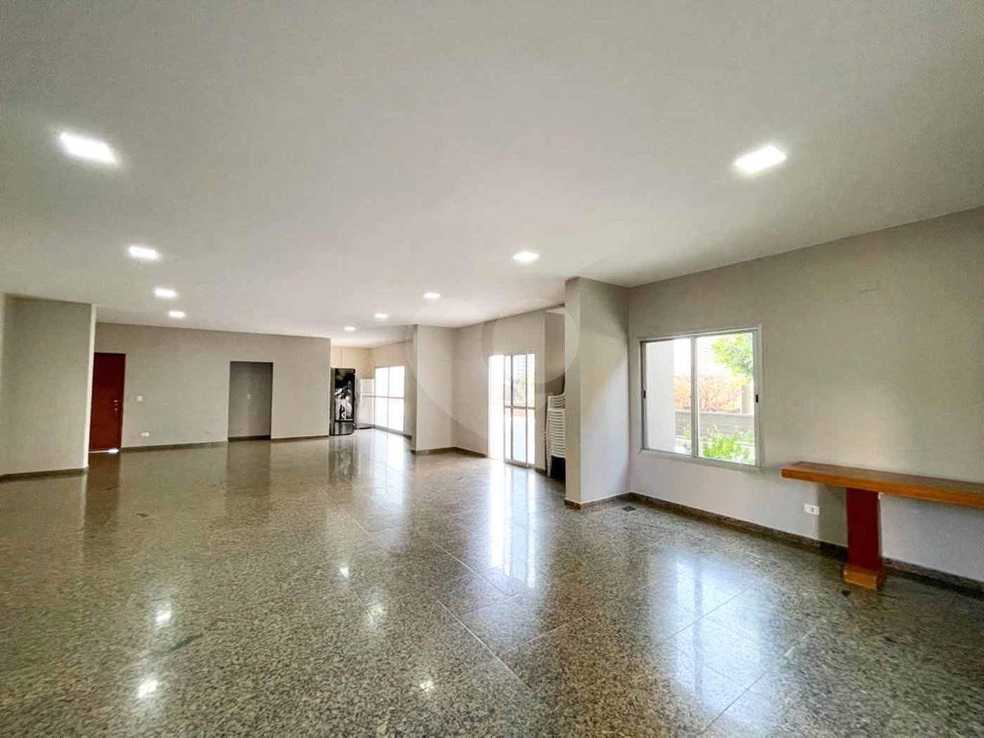 Apartamento à venda com 3 quartos, sendo 1 suíte, em Bosque da Saúde, Cuiabá, MT