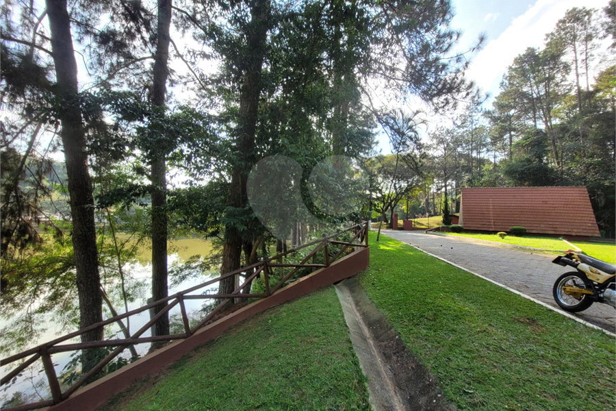 Condomínio para alugar com 3 quartos, sendo 1 suíte, em Caraguatá, Mairiporã, SP