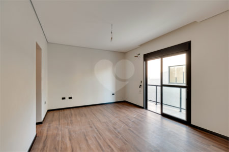 Casa à venda com 4 suítes no condomínio Reserva Robélia, São Paulo - SP