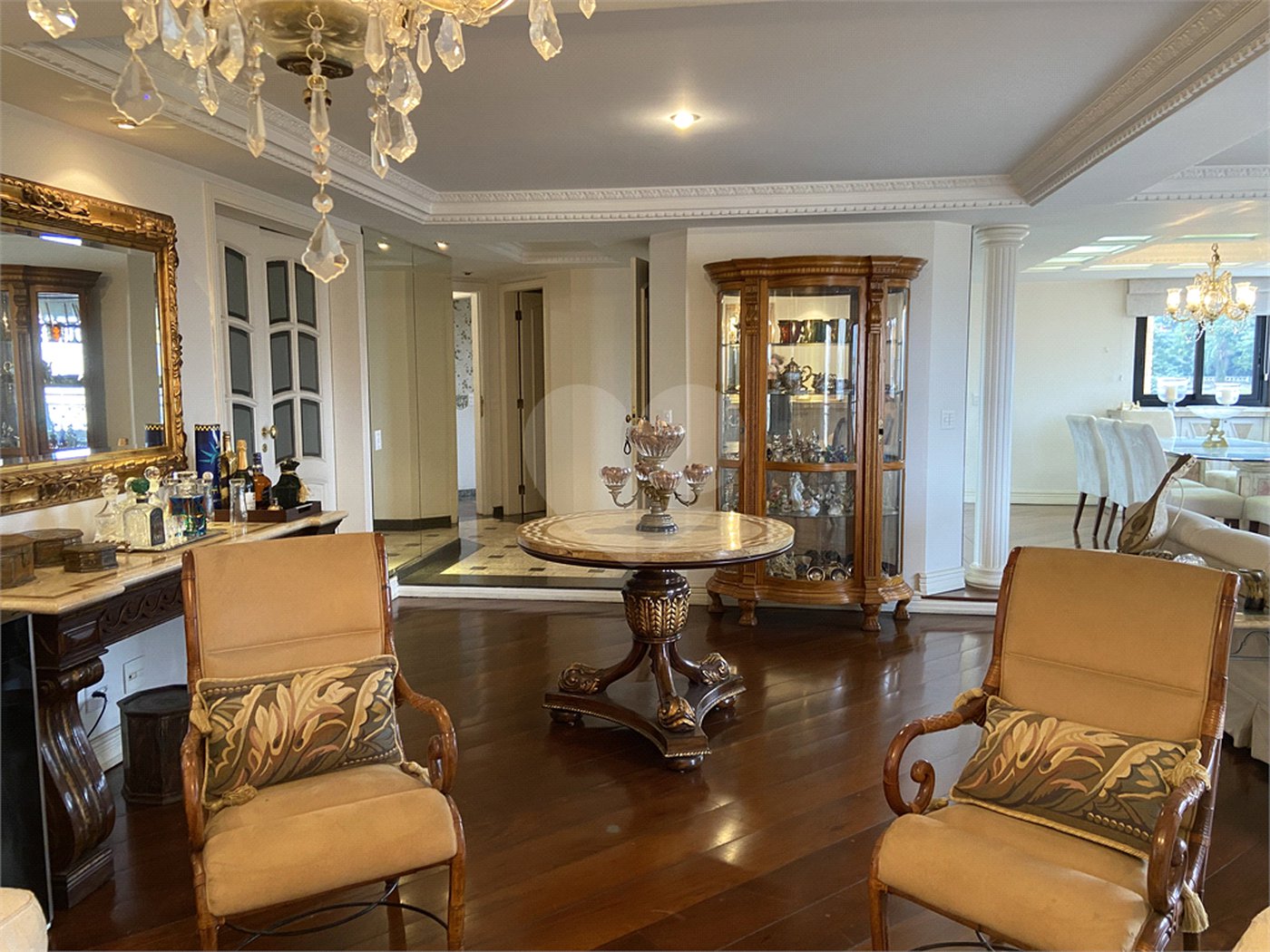 Apartamento à venda com 4 suítes em Vila Ida, São Paulo, SP