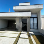 Casa à venda com 2 quartos, sendo 1 suíte,  no condomínio Residencial Parque Imperial, Salto - SP