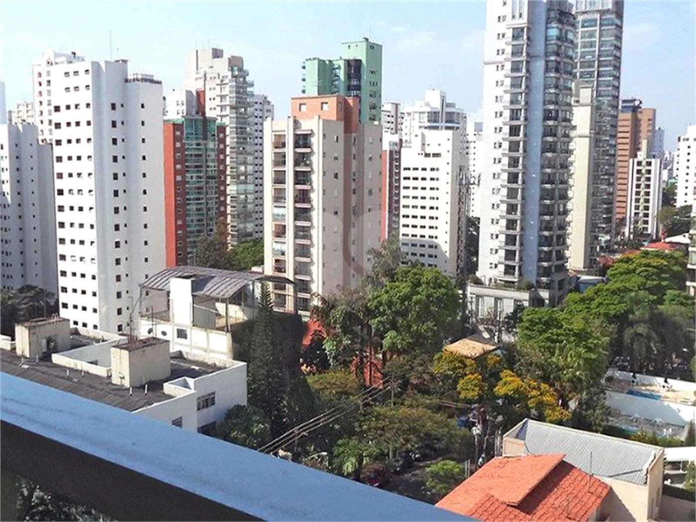 Apartamento à venda com 4 quartos, sendo 3 suítes,  em Indianópolis, São Paulo, SP