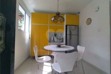 Sobrado à venda com 3 quartos, sendo 1 suíte,  em Brooklin Paulista, São Paulo, SP