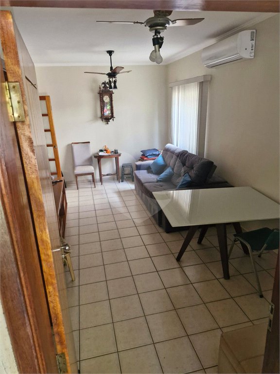 Casa à venda ou para alugar com 3 quartos, sendo 1 suíte, no condomínio Rsidencial Jatoba, Ribeirão Preto - SP