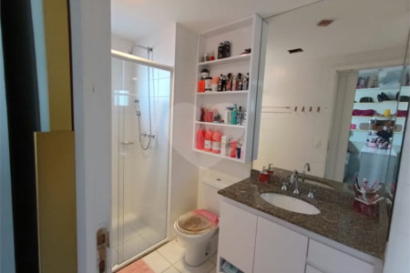 Apartamento à venda com 3 quartos, sendo 1 suíte, em Vila Leonor, Guarulhos, SP