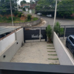 Sobrado à venda ou para alugar com 3 suítes em Jardim do Lago, Atibaia, SP