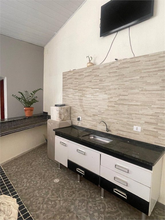 Sobrado à venda com 3 quartos, sendo 1 suíte,  em Jardim Armênia, Mogi das Cruzes, SP