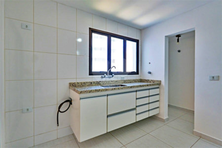 Apartamento à venda com 3 suítes em Campo Belo, São Paulo, SP