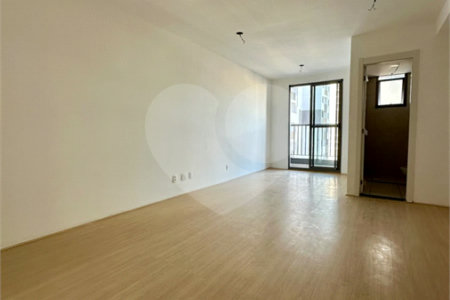 Apartamento à venda com 1 quarto em Santo Cristo, Rio de Janeiro, RJ