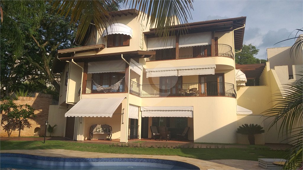 Casa à venda com 5 quartos, sendo 2 suítes, no condomínio Vinhas da Vista Alegre - Lado Sede, Vinhedo - SP