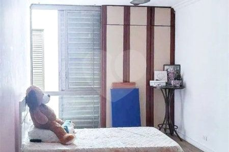 Casa à venda com 5 quartos, sendo 1 suíte, em Vila Santo Estevão, São Paulo, SP