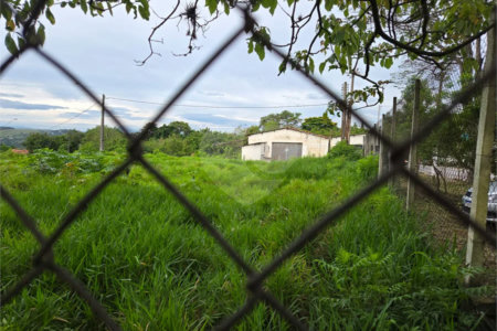 Área nobre COMERCIAL no entorno do centro de Atibaia.