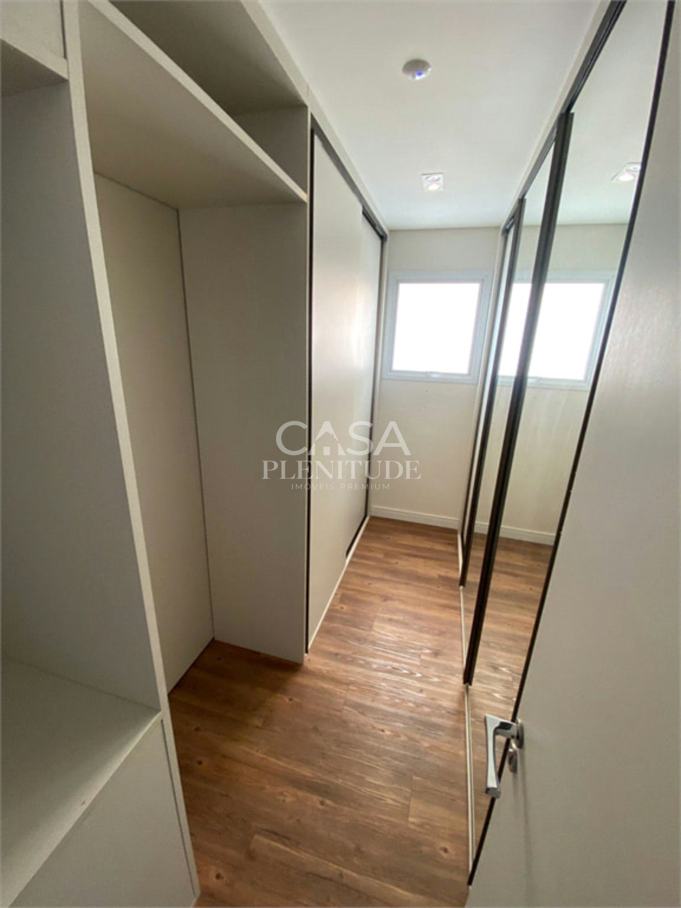 Apartamento à venda ou para alugar com 4 suítes em Parque Campolim, Sorocaba, SP