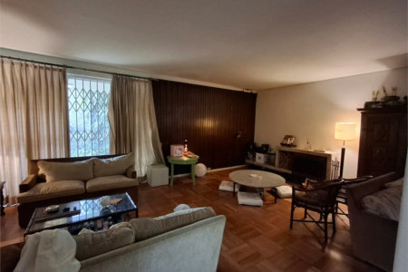 Sobrado à venda com 4 quartos, sendo 2 suítes, em Pinheiros, São Paulo, SP